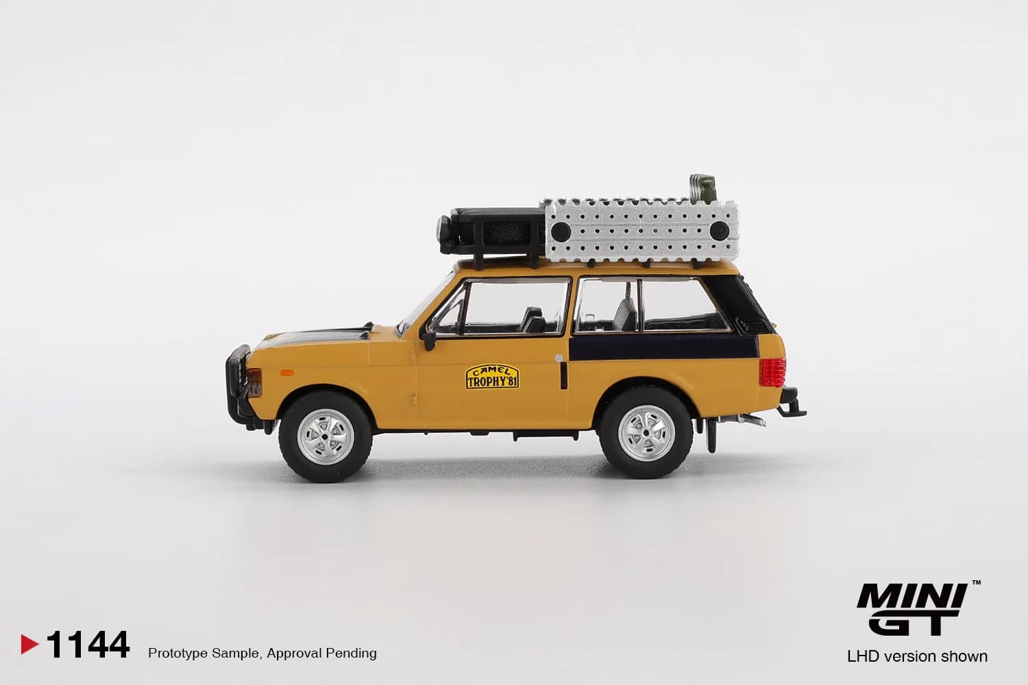Range Rover 1981 Camel Trophy Sumatra C.Swoboda & K.Mentel Winner - Mini GT diecast model view 2