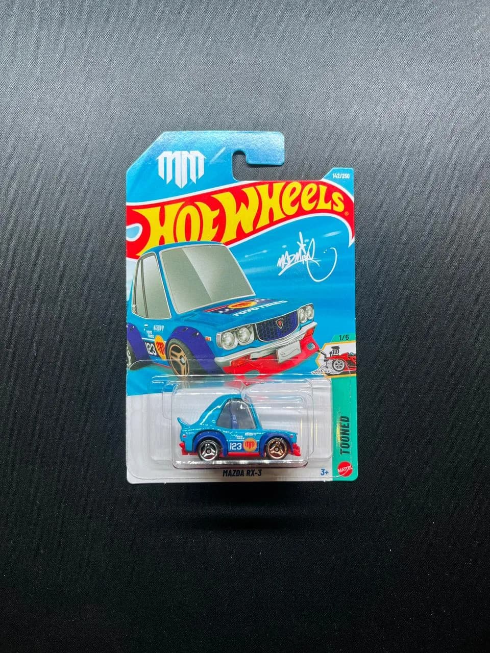 Mazda rx3 toond - Hot Wheels 1/64 Scale Diecast Model