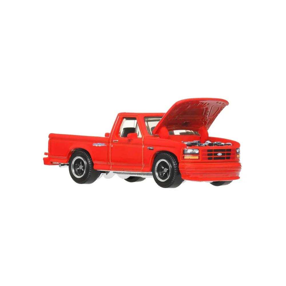 MATCHBOX MOVING PARTS 1994 FORD SVT LIGHTNING - Matchbox diecast model view 2