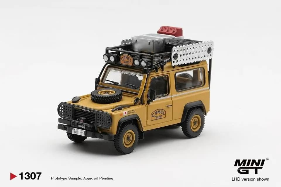 Defender 90 japan - Mini GT 1/64 Scale Diecast Model